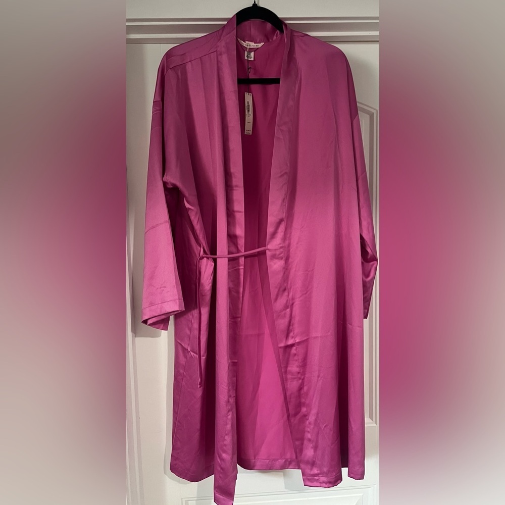 Victoria's Secret Hot Pink Satin Kimono Robe